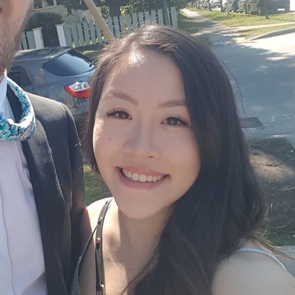 Meet your Posher, Niki - Picture 1 of 1